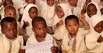 (Polski) Podziękowania za dary dla Zanzibar School of Hope